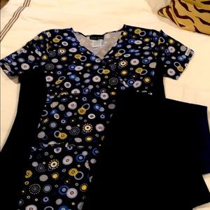 Cherokee Maternity Scrub Set